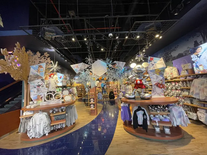 Disney Store 6