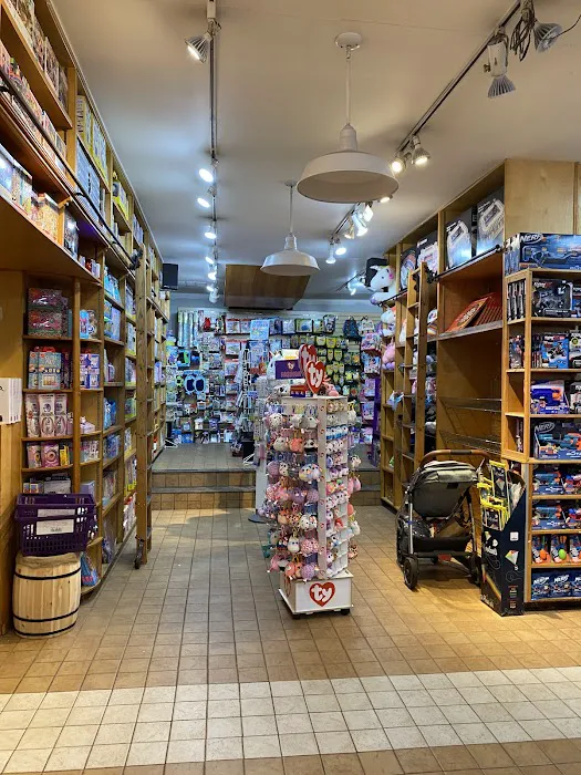 Little Things Toy Store 1