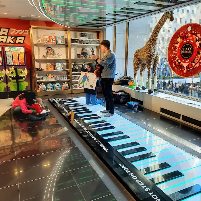 FAO Schwarz 9