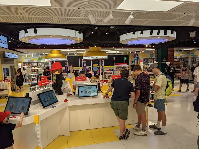 The LEGO® Store Fifth Avenue 1