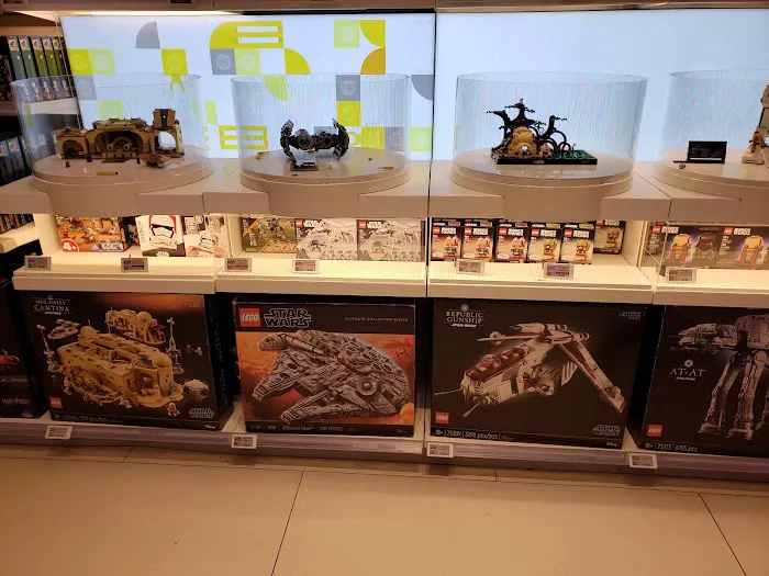 The LEGO® Store Fifth Avenue 5