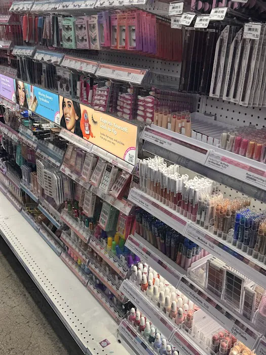 Five Below 7