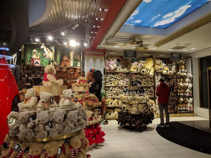 Build-A-Bear Workshop - FAO Schwarz 7