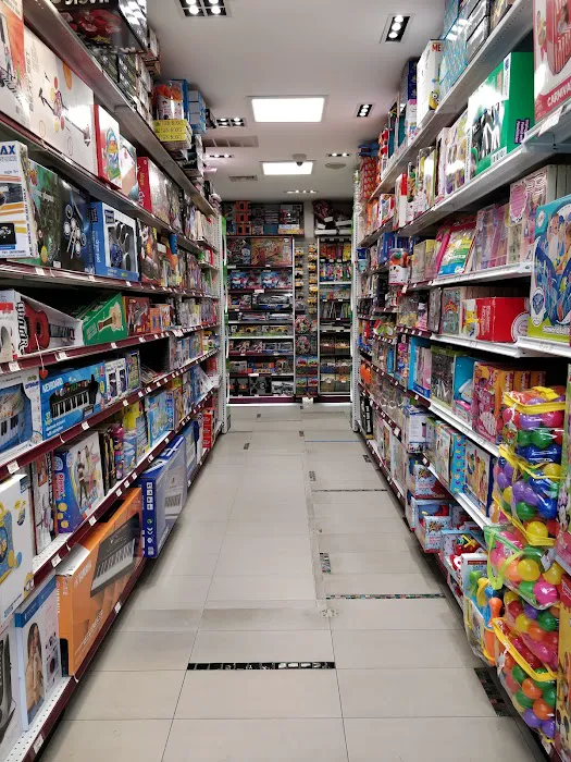 Toys 4 U Local 5