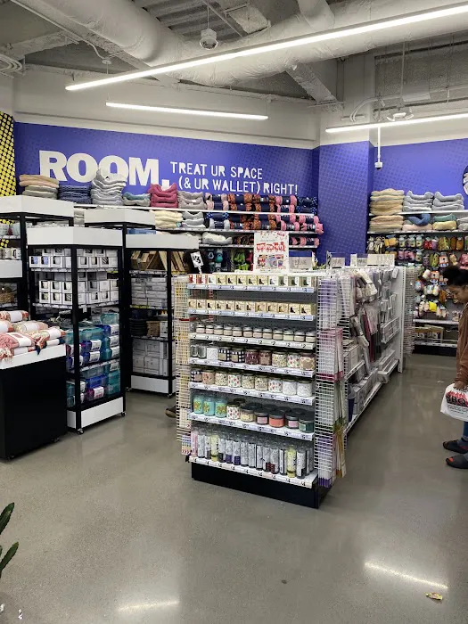 Five Below 5