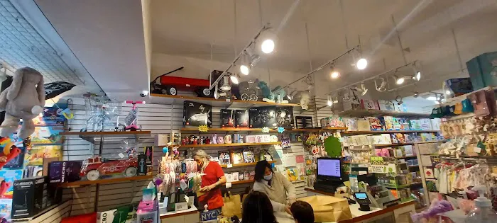 Mary Arnold Toys 5