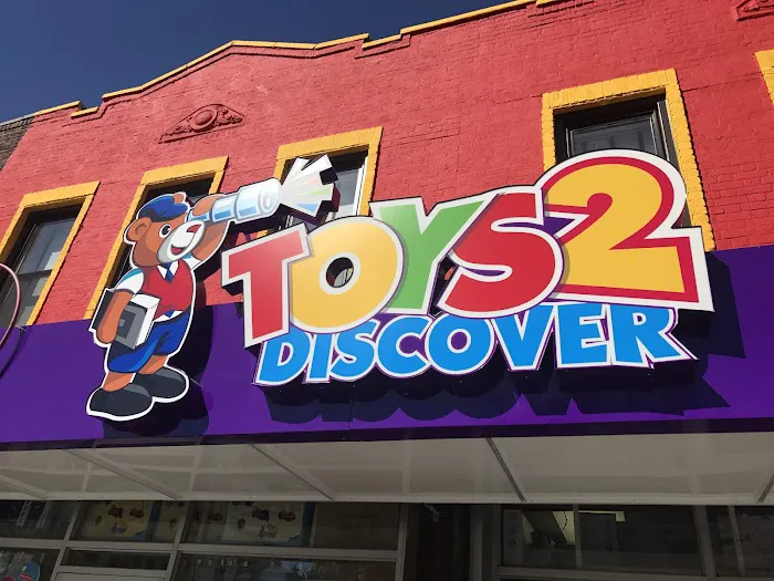 Toys 2 Discover Boro Park 0