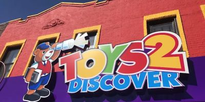 Toys 2 Discover Boro Park