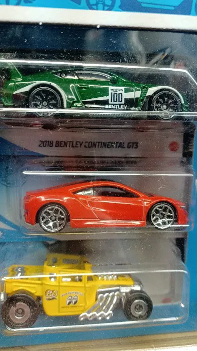 Sofia's Toy Shop 9