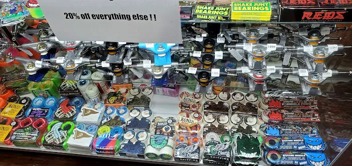 Sneakouts 3