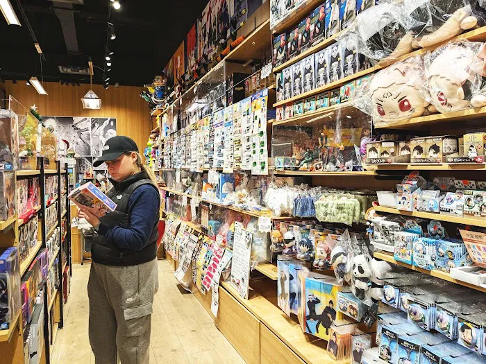 Akiba House - Queens Anime Store 5