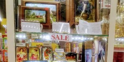 St-Petersburg Books & Gifts Store and Toys for kids