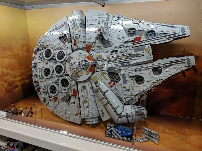 The LEGO® Store Roosevelt 1