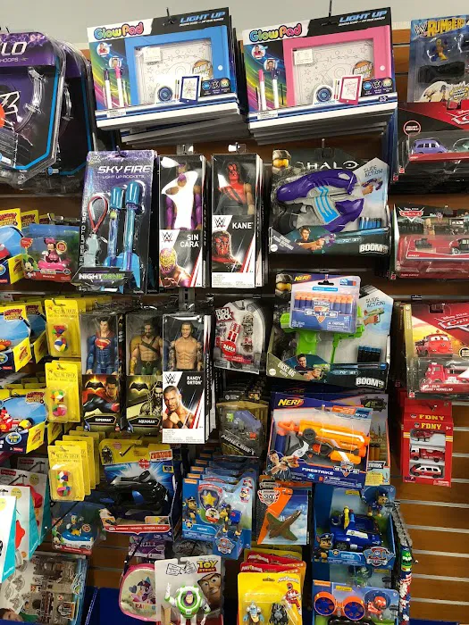 Levine's Hallmark (Toys and Gifts ) 4