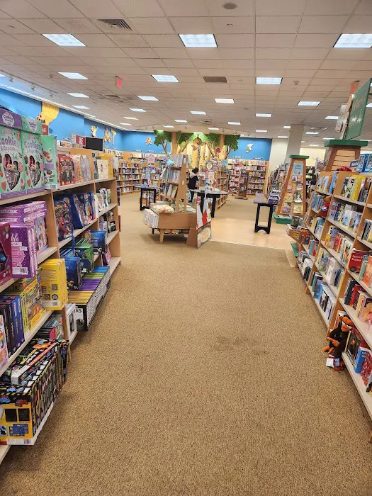Barnes & Noble 5