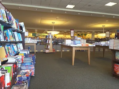 Barnes & Noble 3