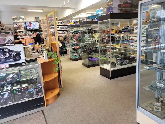 Willis Hobbies Inc 4
