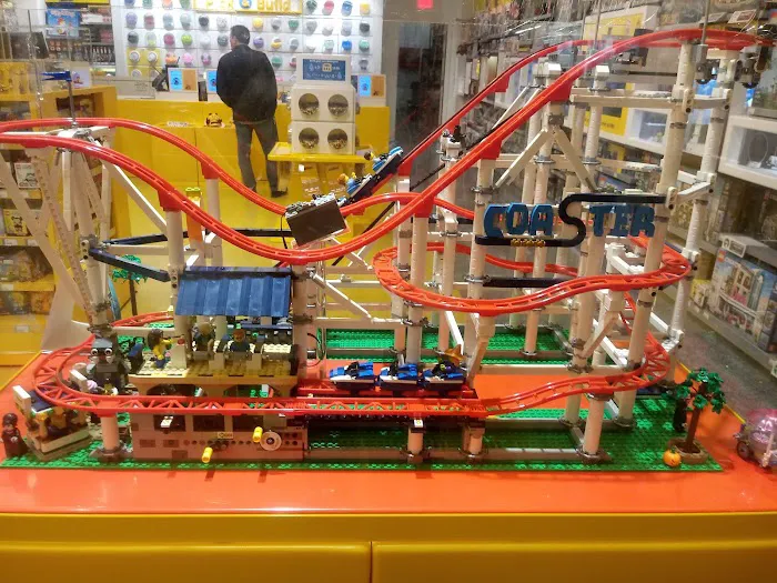 The LEGO® Store Westchester 8