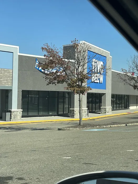 Five Below 8