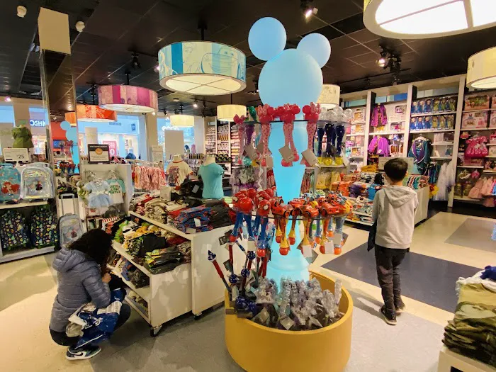 Disney Store 6