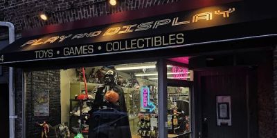 Play and Display