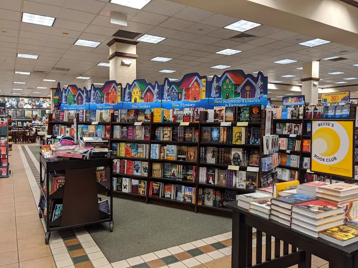 Barnes & Noble 0