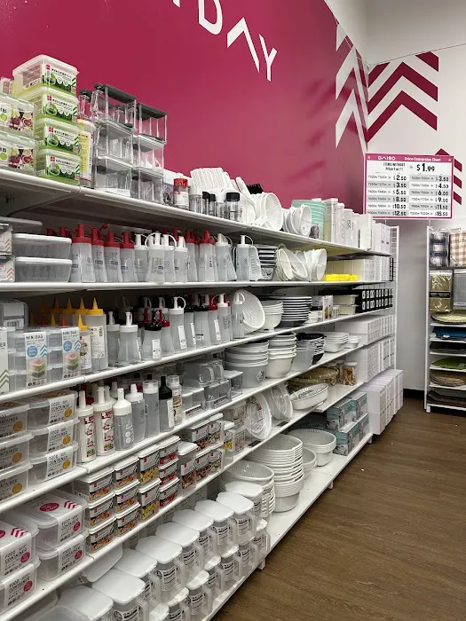 Daiso - Japanese Household Goods 0
