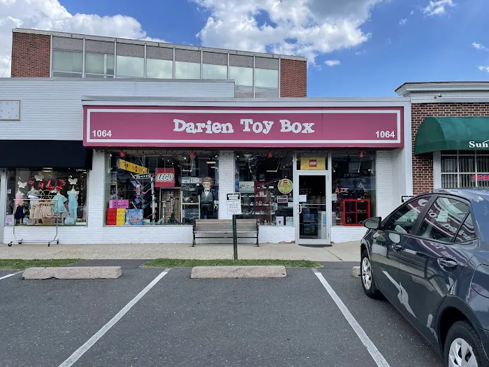 Darien Toy Box 4