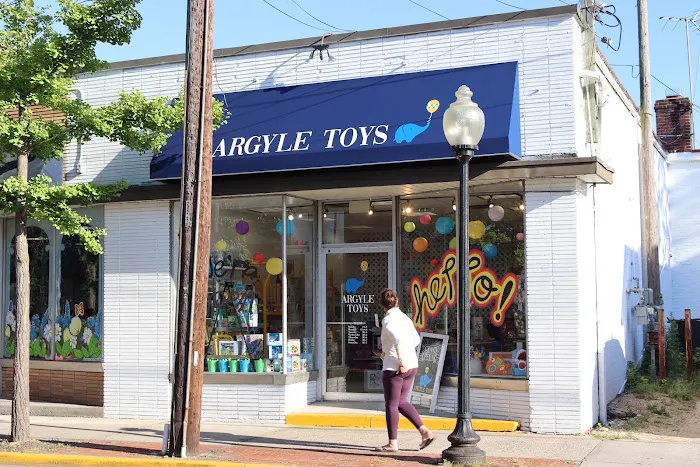 Argyle Toys 4