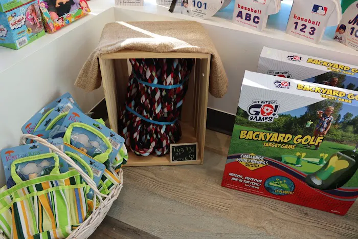 Argyle Toys 7