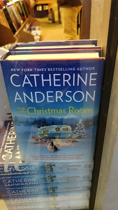Barnes & Noble 7
