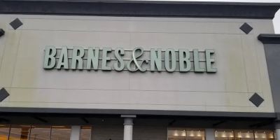 Barnes & Noble