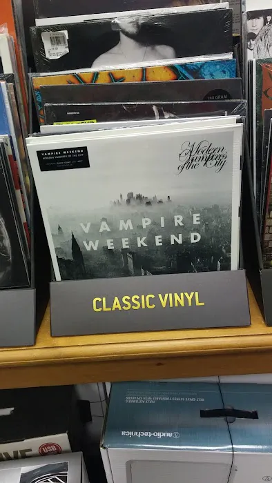 Barnes & Noble 8