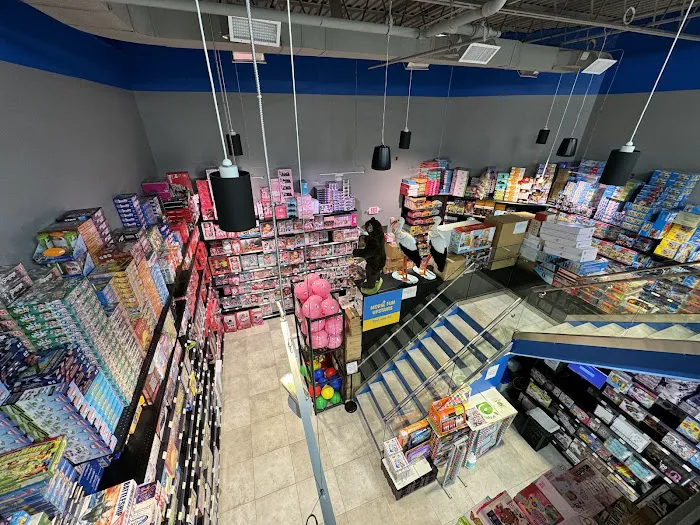 Toys 4 U Pomona 8