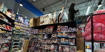 Toys 4 U Pomona
