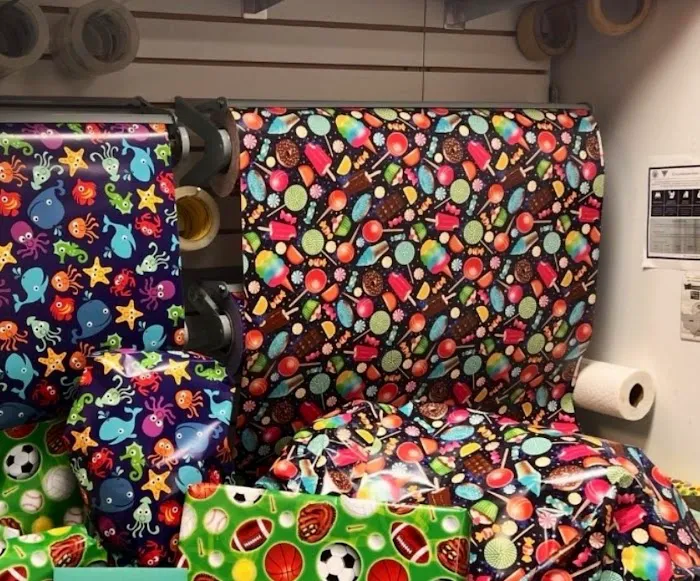 Tons of Toys 1