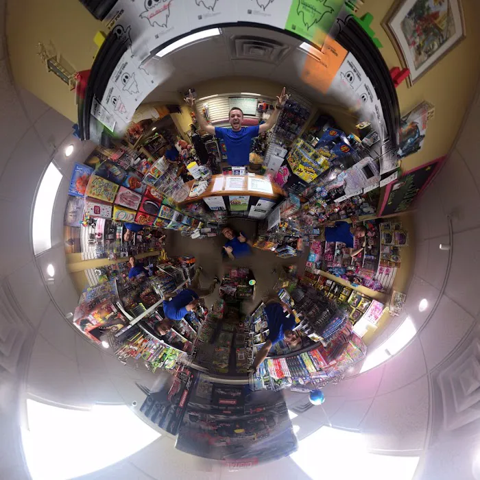 Tons of Toys 8