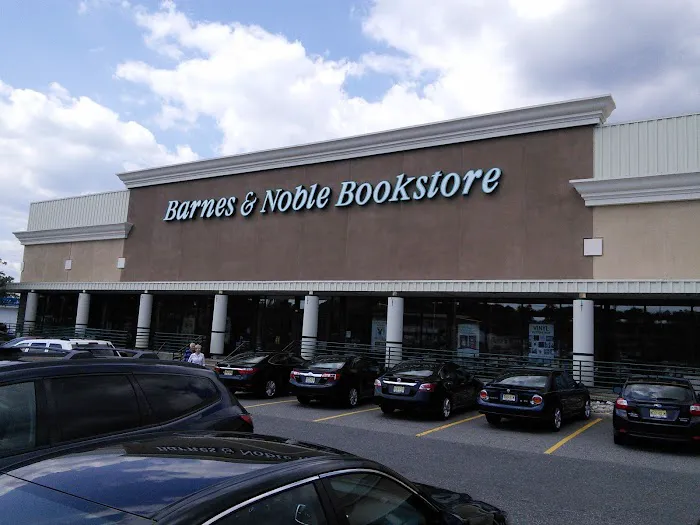 Barnes & Noble 3