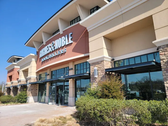 Barnes & Noble 5