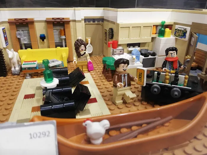 The LEGO® Store Jersey Gardens 1