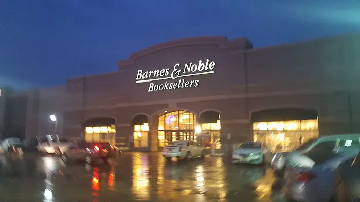 Barnes & Noble 6