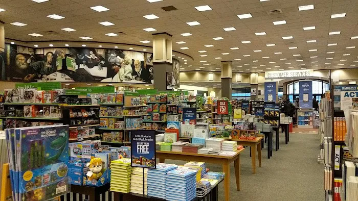 Barnes & Noble 0