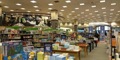 Barnes & Noble