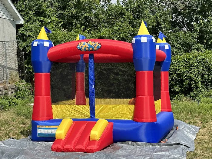 Junior’s inflatable 5