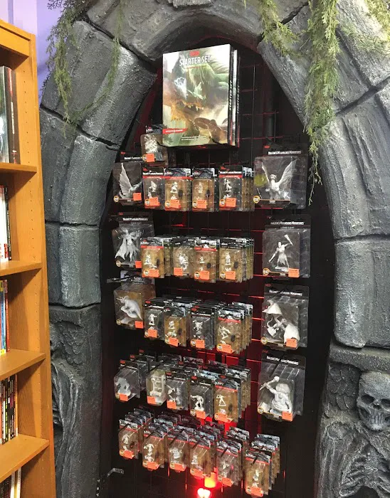 Gotham Comics & Toys 4