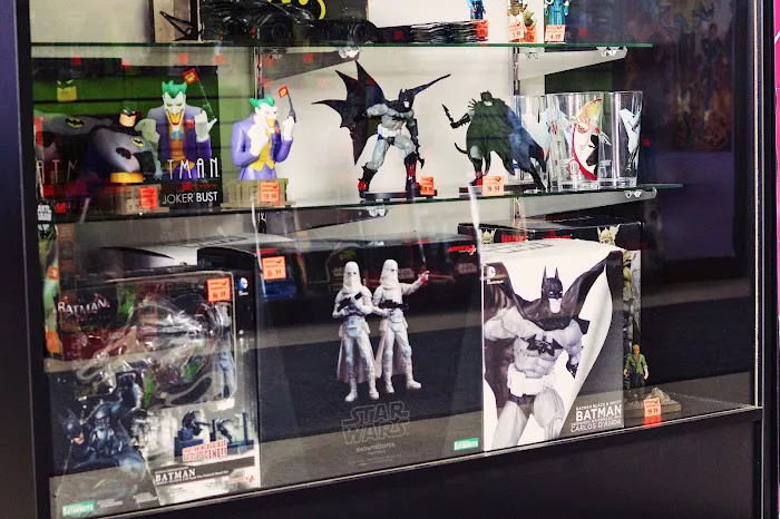 Gotham Comics & Toys 1