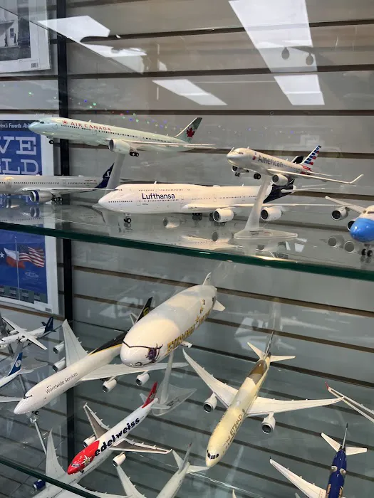 Airplane Shop 6