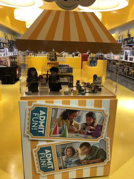 The LEGO® Store Danbury 1