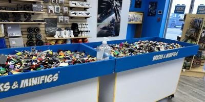 Bricks & Minifigs Fairfield