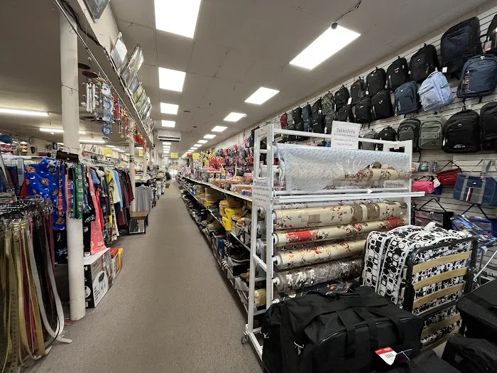 Norwalk Dollar & Gift 4